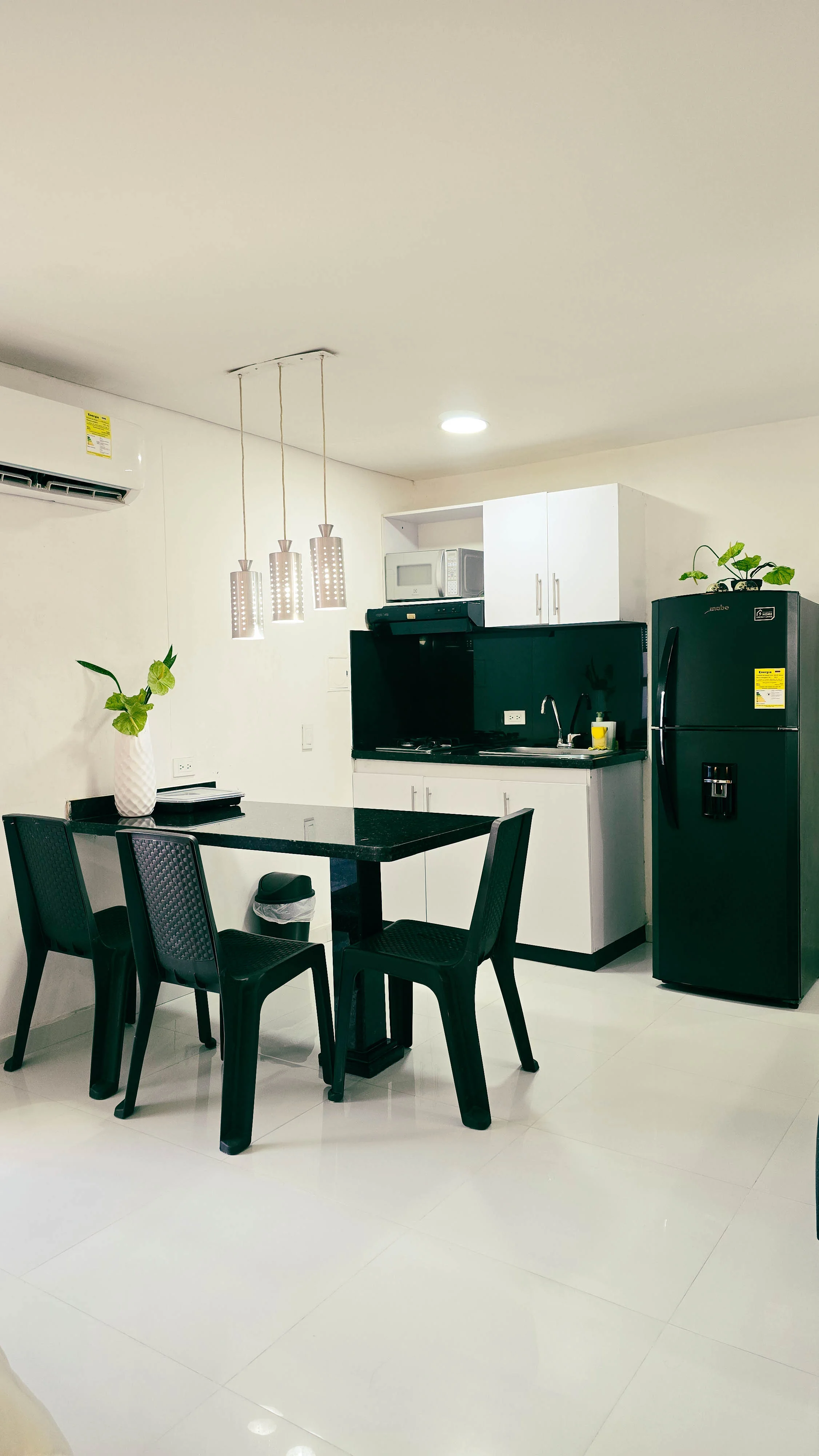 Apartaestudio con Vista al Mar en El Laguito, Cartagena | Arriendo por Día