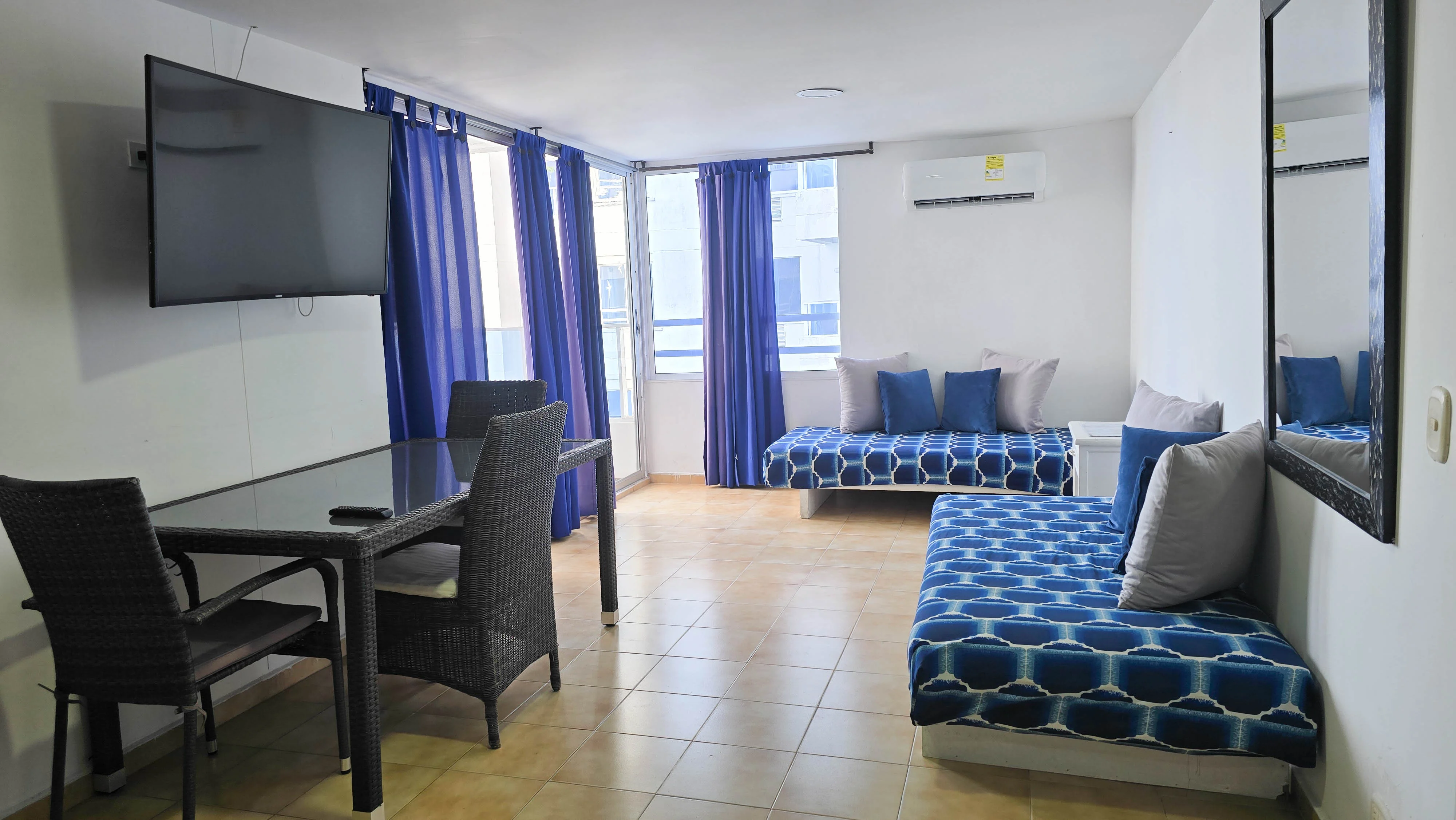 Apartamento de 1 habitación con Vista al Mar en El Laguito, Cartagena | Arriendo por Día